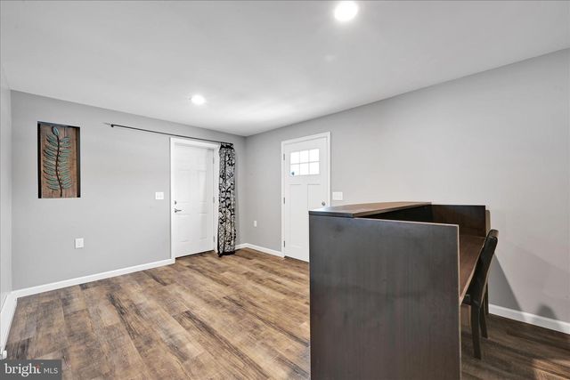 1093 RETTEW MILL RD, Ephrata, PA 17522