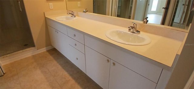 1200 COUNTRY CLUB DRIVE 3302, Largo, FL 33771