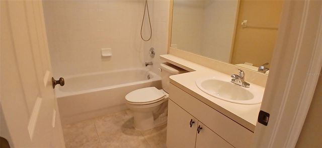 1200 COUNTRY CLUB DRIVE 3302, Largo, FL 33771