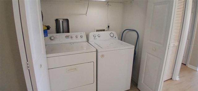 1200 COUNTRY CLUB DRIVE 3302, Largo, FL 33771