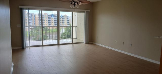 1200 COUNTRY CLUB DRIVE 3302, Largo, FL 33771