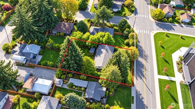 851 SW 116th Street, Seattle, WA 98146