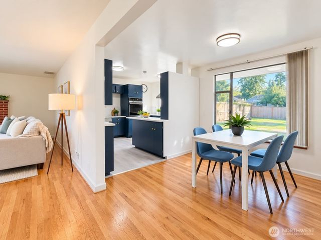851 SW 116th Street, Seattle, WA 98146