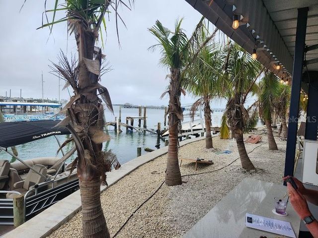 207 CHURCH AVENUE, Bradenton Beach, FL 34217