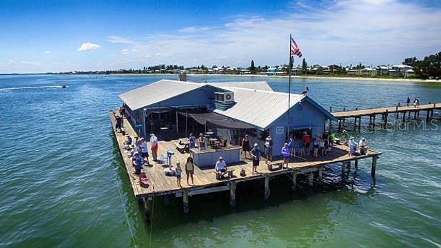 207 CHURCH AVENUE, Bradenton Beach, FL 34217