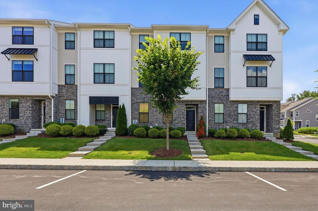 511 TURNER LN, Media, PA 19063