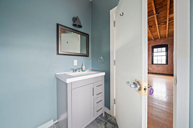12 Ericsson Street 3b, Boston, MA 02122