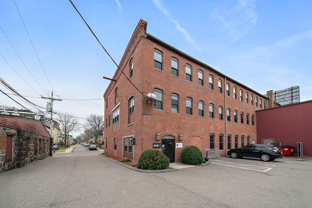 12 Ericsson Street 3b, Boston, MA 02122