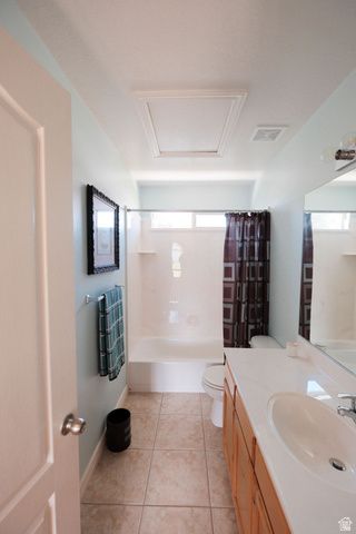 5483 S 3275 W, Roy, UT 84067