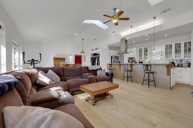 20516 Pleasant Valley Rd, North San Juan, CA 95960