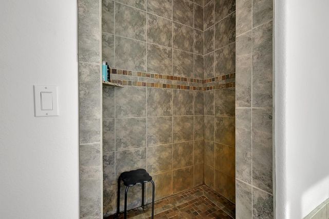 20516 Pleasant Valley Rd, North San Juan, CA 95960