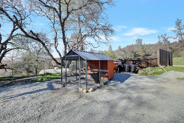 20516 Pleasant Valley Rd, North San Juan, CA 95960