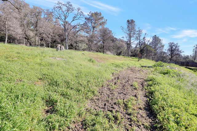 20516 Pleasant Valley Rd, North San Juan, CA 95960