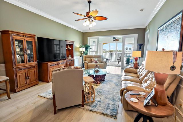 21 Harbour Isle Drive W Ph02, Fort Pierce, FL 34949
