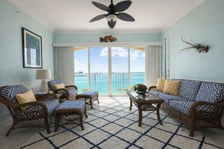 21 Harbour Isle Drive W Ph02, Fort Pierce, FL 34949
