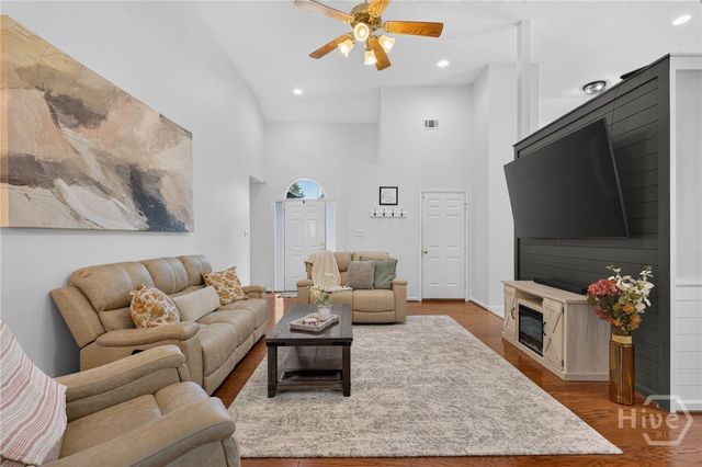 127 Salt Landing Circle, Savannah, GA 31405