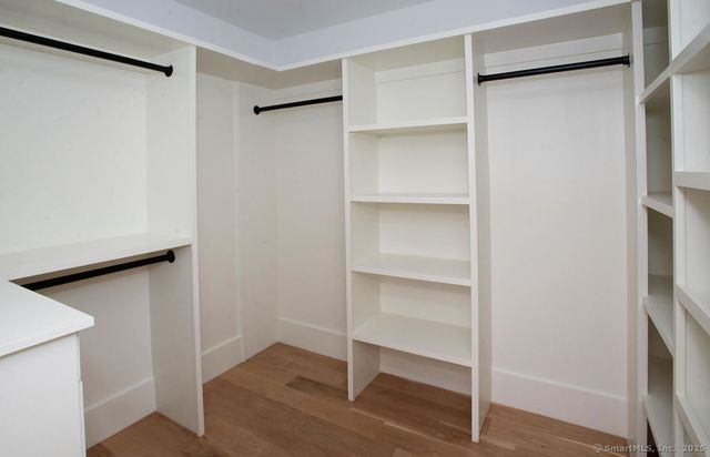 6 Down River Road B, New Canaan, CT 06840