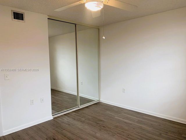 1703 Whitehall Dr 306, Davie, FL 33324