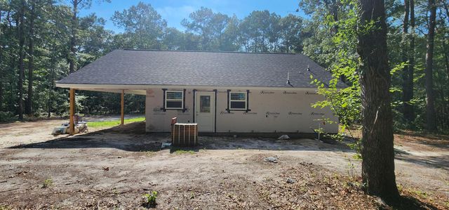 1600 Stukes Road, Manning, SC 29102