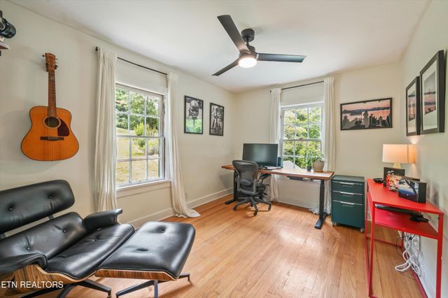 3303 Delrose Drive, Knoxville, TN 37914