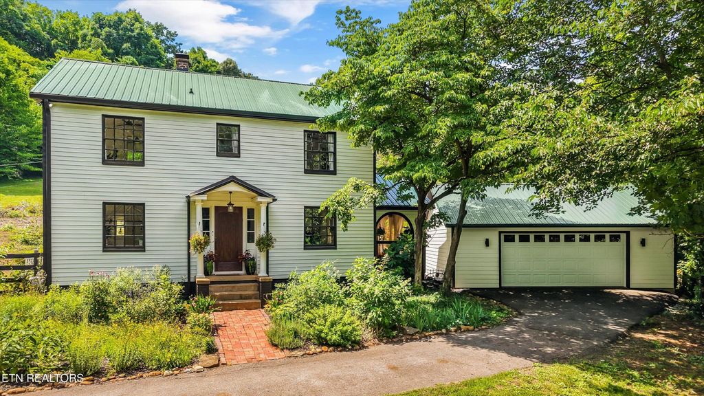 3303 Delrose Drive, Knoxville, TN 37914