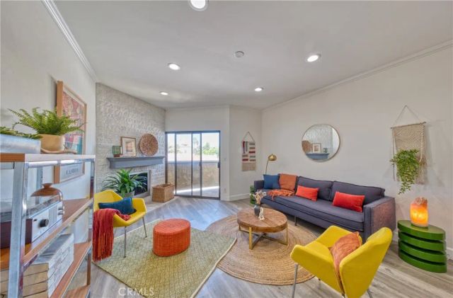 1665 Federal Avenue 302, Los Angeles, CA 90025
