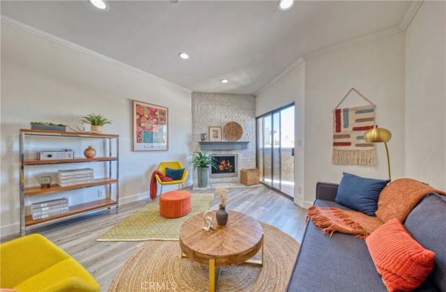 1665 Federal Avenue 302, Los Angeles, CA 90025