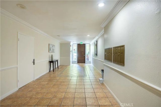 1665 Federal Avenue 302, Los Angeles, CA 90025
