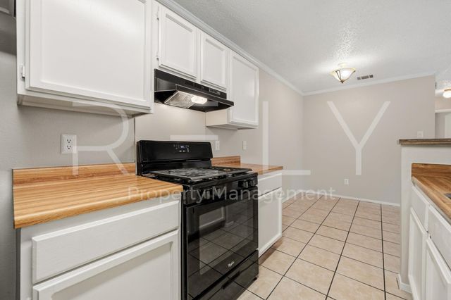 8001 West Gate BLVD A, Austin, TX 78745