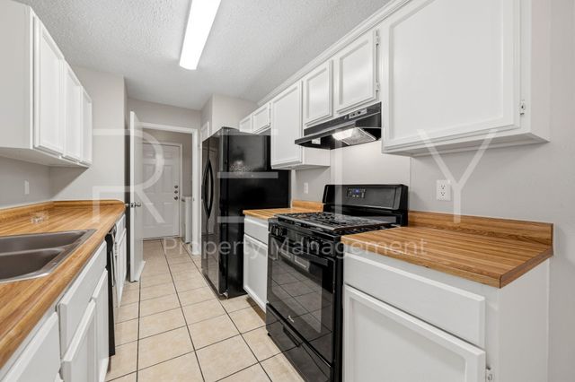 8001 West Gate BLVD A, Austin, TX 78745