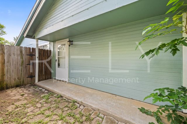 8001 West Gate BLVD A, Austin, TX 78745