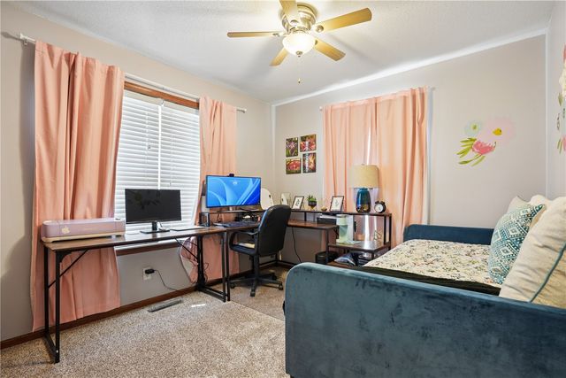 3516 Amanda Court NW, Cedar Rapids, IA 52405