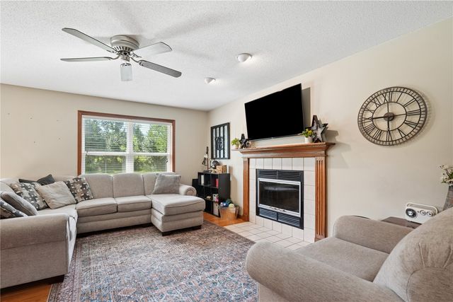 3516 Amanda Court NW, Cedar Rapids, IA 52405