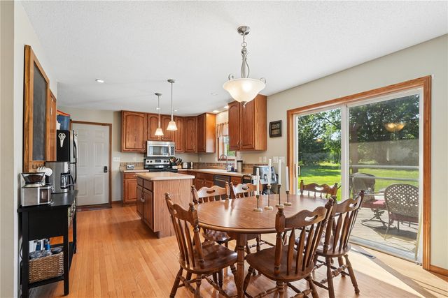 3516 Amanda Court NW, Cedar Rapids, IA 52405