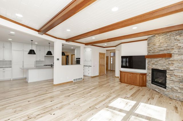 249 Chestnut Drive, Horace, ND 58047