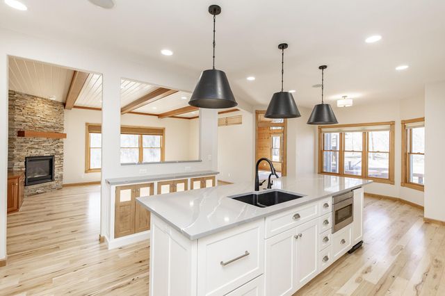 249 Chestnut Drive, Horace, ND 58047