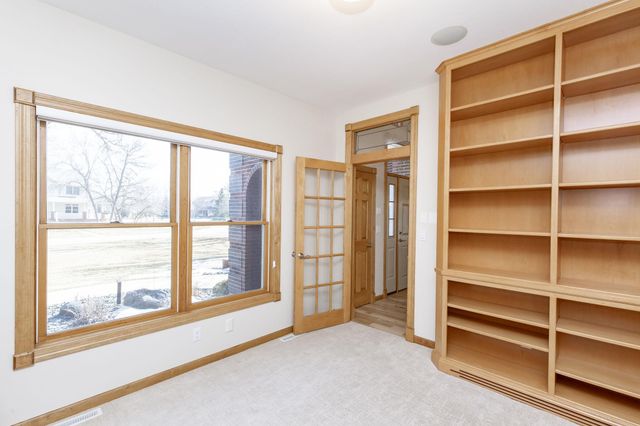 249 Chestnut Drive, Horace, ND 58047