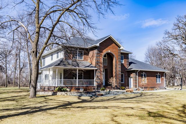 249 Chestnut Drive, Horace, ND 58047