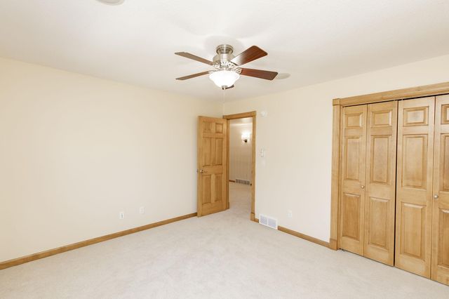 249 Chestnut Drive, Horace, ND 58047