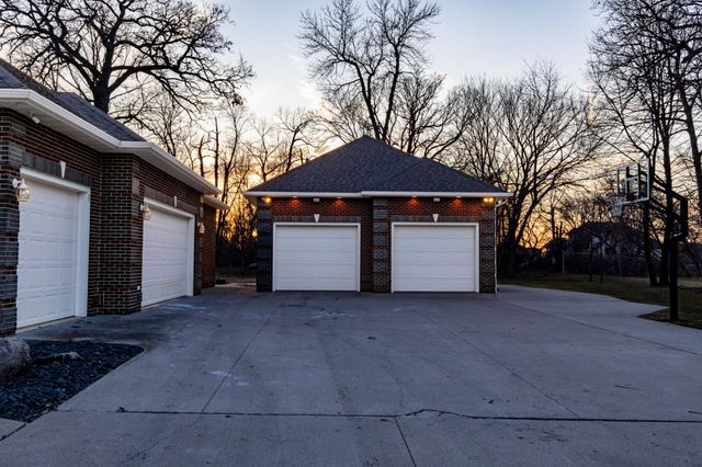 249 Chestnut Drive, Horace, ND 58047