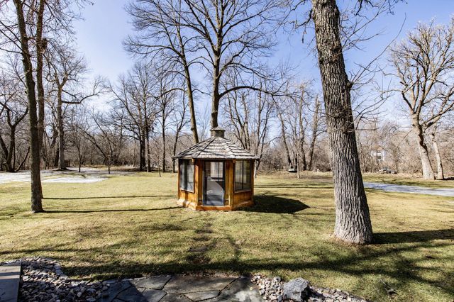 249 Chestnut Drive, Horace, ND 58047