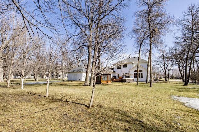 249 Chestnut Drive, Horace, ND 58047