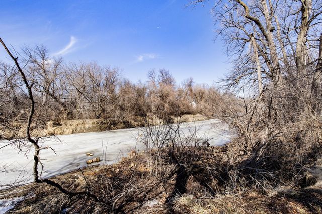 249 Chestnut Drive, Horace, ND 58047