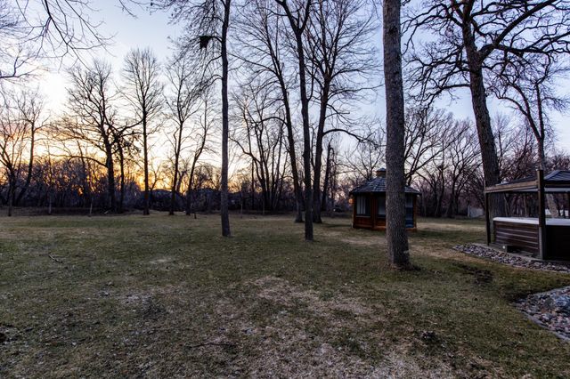 249 Chestnut Drive, Horace, ND 58047