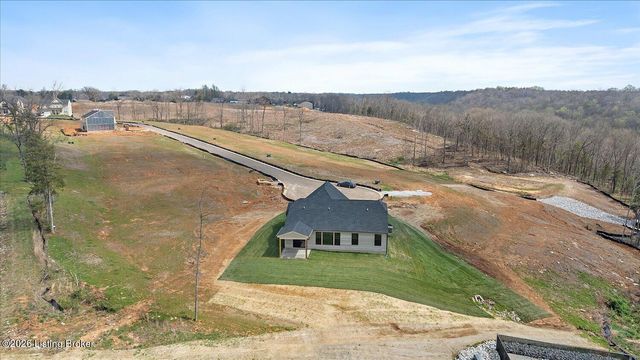 208 Preserves Blvd, Mt Washington, KY 40047