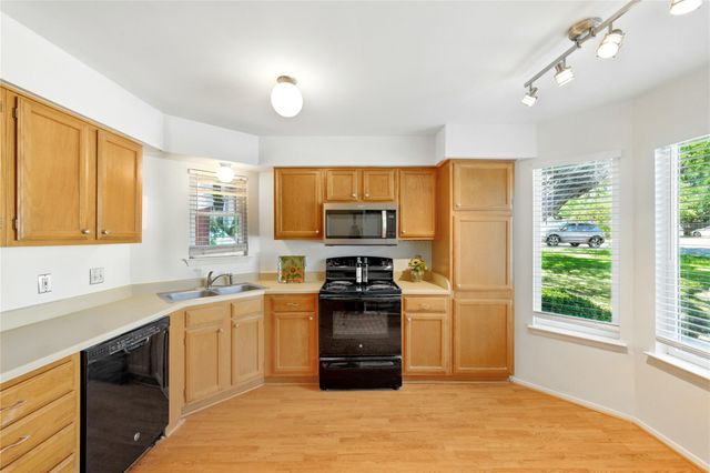2105 Kirksey DR B, Austin, TX 78741
