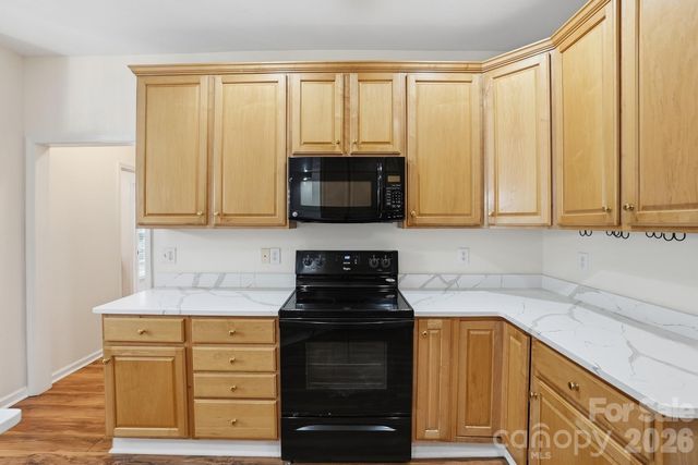 2940 Shady Reach Lane, Charlotte, NC 28214
