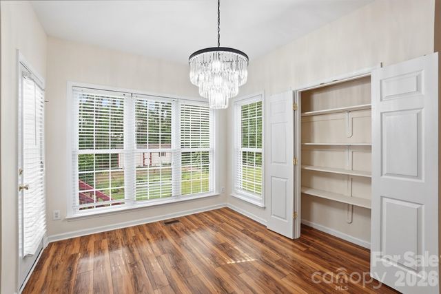 2940 Shady Reach Lane, Charlotte, NC 28214