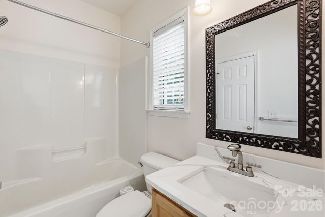 2940 Shady Reach Lane, Charlotte, NC 28214