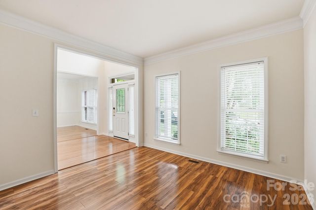 2940 Shady Reach Lane, Charlotte, NC 28214